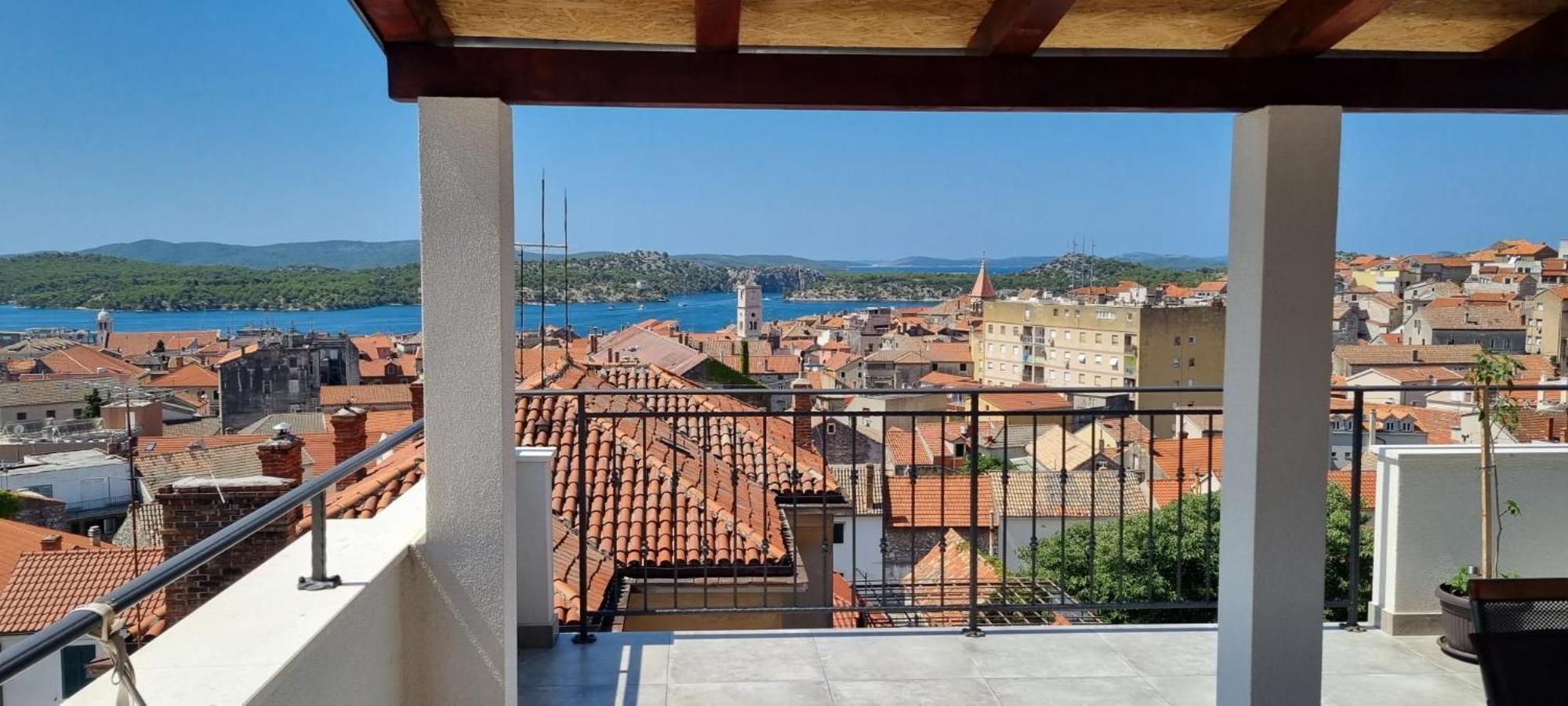 Apartman Bebe In Old Town- With Free Parking Šibenik Exteriör bild