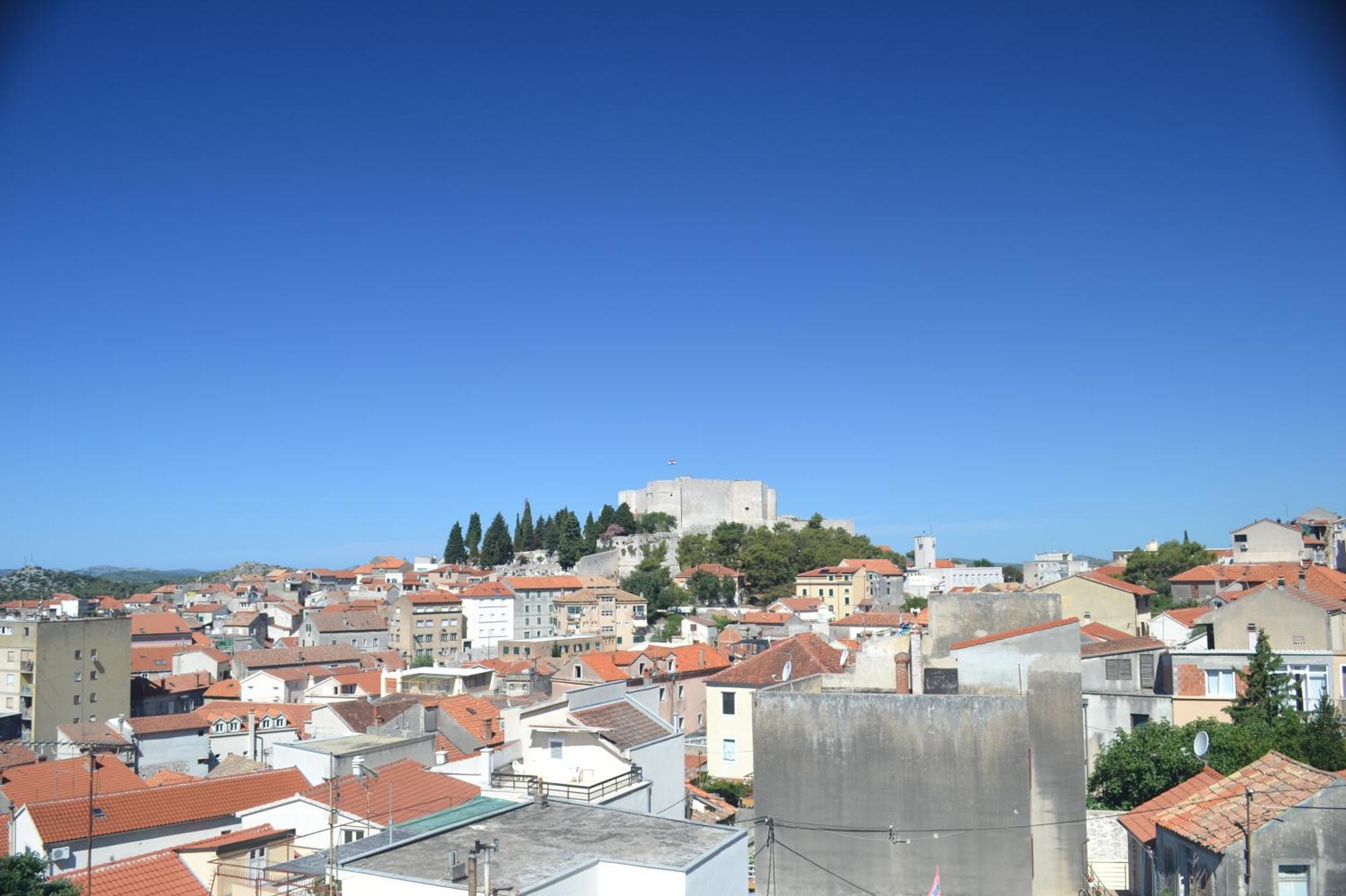 Apartman Bebe In Old Town- With Free Parking Šibenik Exteriör bild